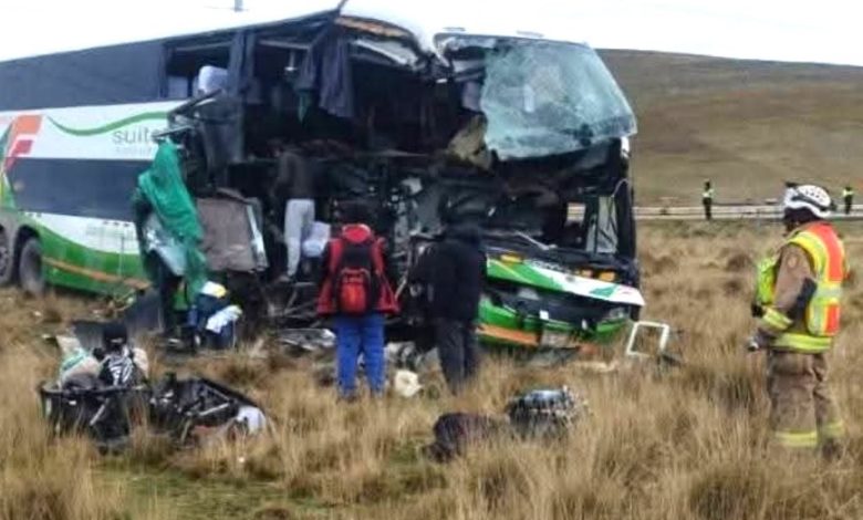 Choque Frontal Deja Dos Personas Fallecidas