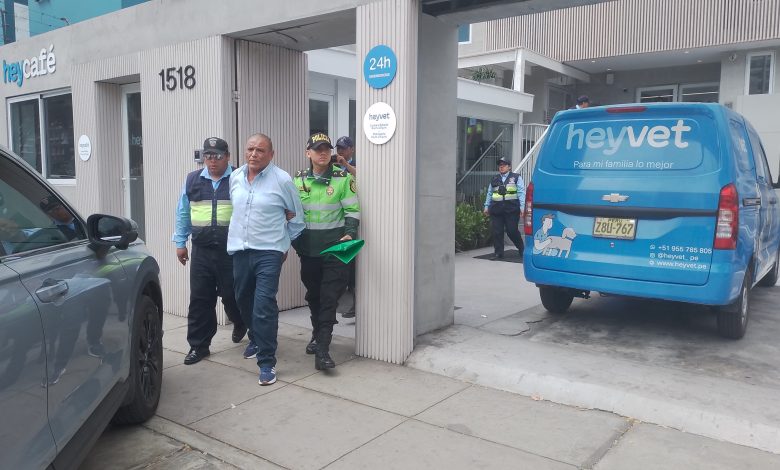 Serenos Y Pnp Atrapa A Delincuente