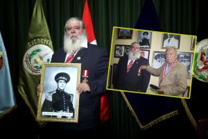 Homenaje a héroe militar