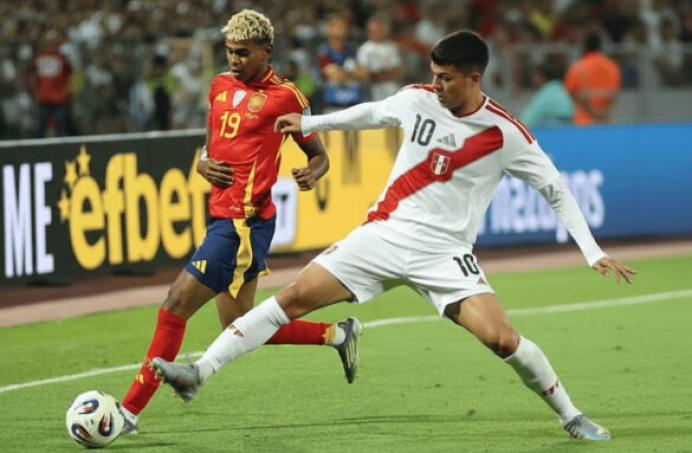 Peru Vs. Espana